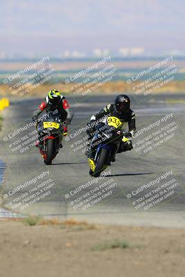 media/Aug-13-2023-CRA (Sun) [[1cfc37a6fb]]/Race 4 400 Superbike/Race/